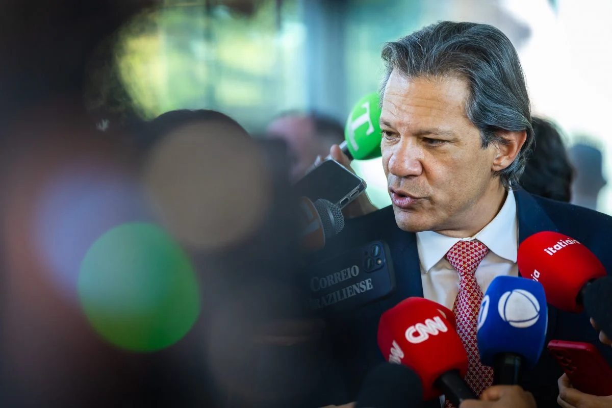 Haddad celebra aprovação de lei de reoneração, mas admite possíveis novas negociações para garantir compensações fiscais