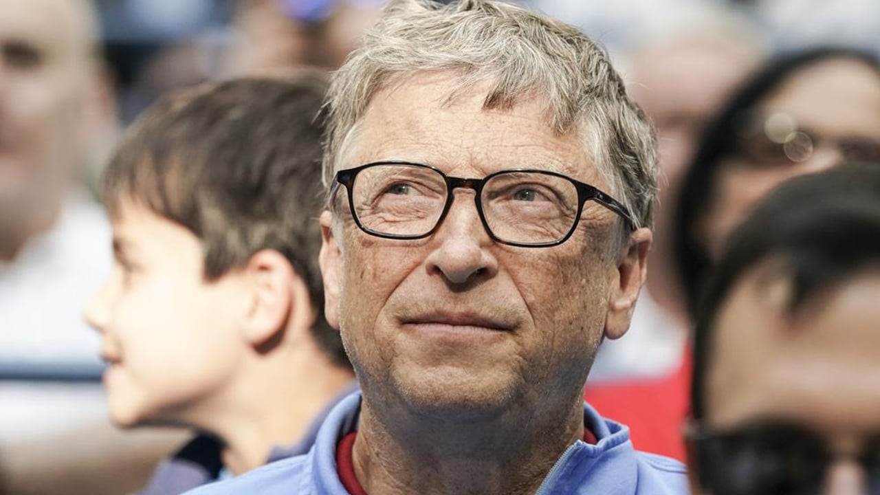 Bill Gates alerta sobre uma nova pandemia nos próximos 25 anos e critica a falta de preparação global para emergências de saúde