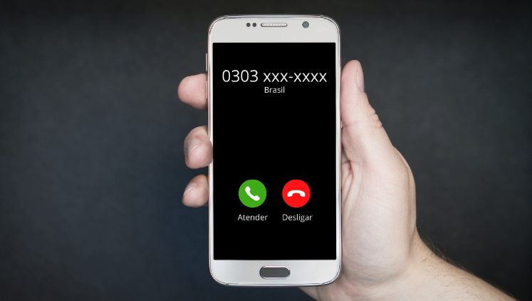 Anatel impõe novas regras contra telemarketing, exigindo uso do prefixo 0303 e apresentando a “Origem Verificada” para chamadas