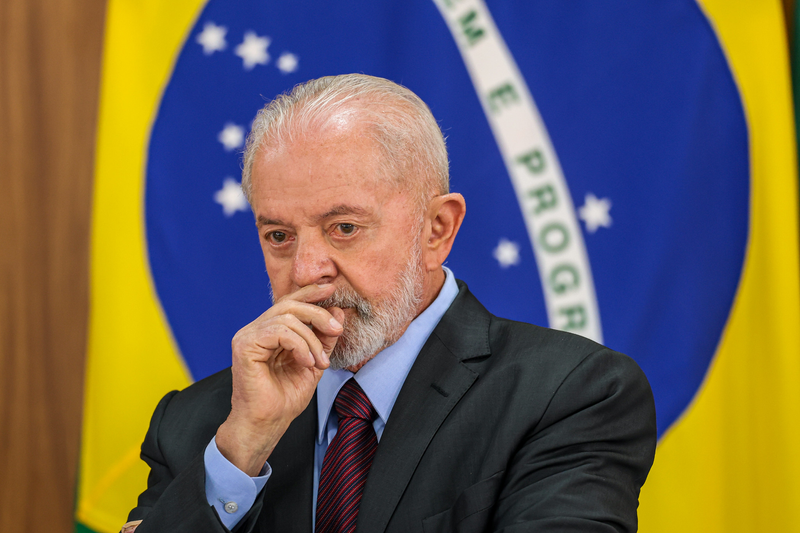 Avaliação do governo Lula em 2024: 35% consideram bom ou ótimo, enquanto 34% reprovam