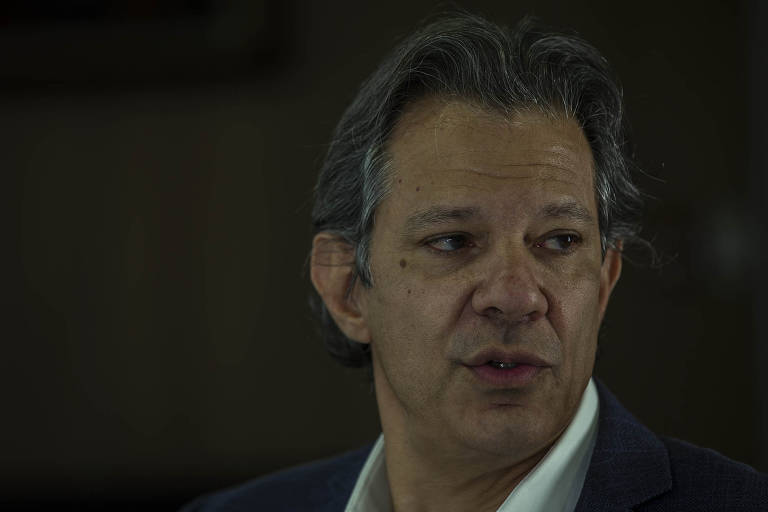 Reflexão de Haddad sobre a esquerda e seu futuro no Brasil. Entenda o contexto e os desafios enfrentados