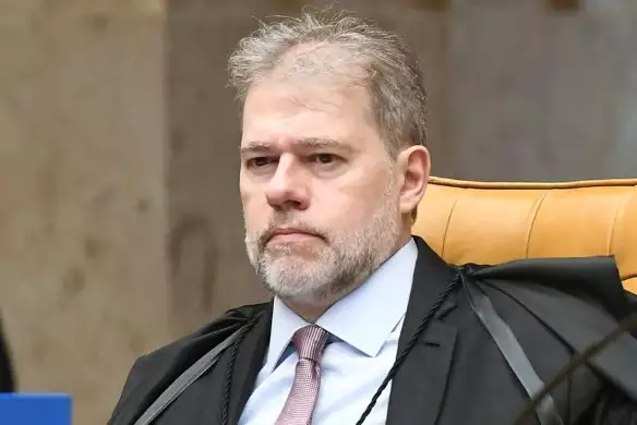 Toffoli defende anulações da Lava Jato com tristeza; entenda as implicações e reações no cenário jurídico brasileiro