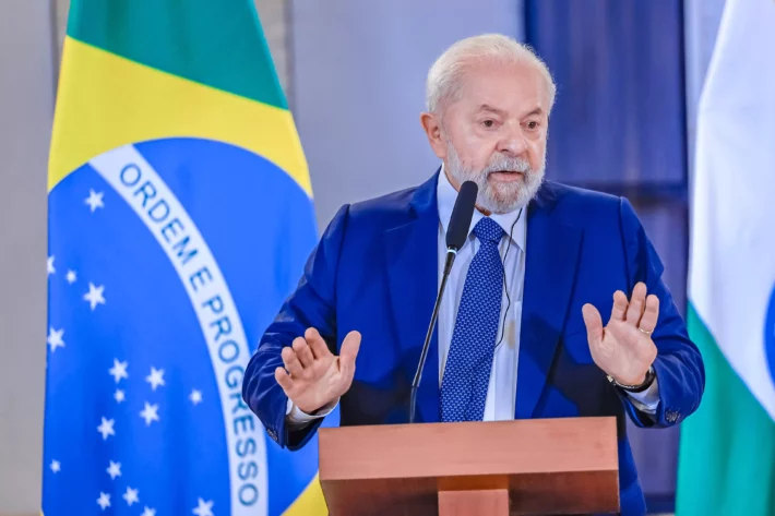 Lula destaca os riscos das apostas on-line e a necessidade de regulamentação para proteger os cidadãos