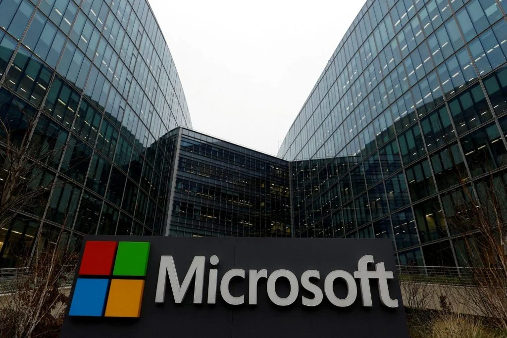 Descubra como a Microsoft vai permitir a criação de agentes de IA para facilitar tarefas rotineiras a partir de novembro